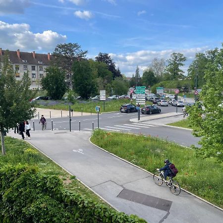 Apartmán Situe A 5 Minutes De La Gare Besançon Exteriér fotografie